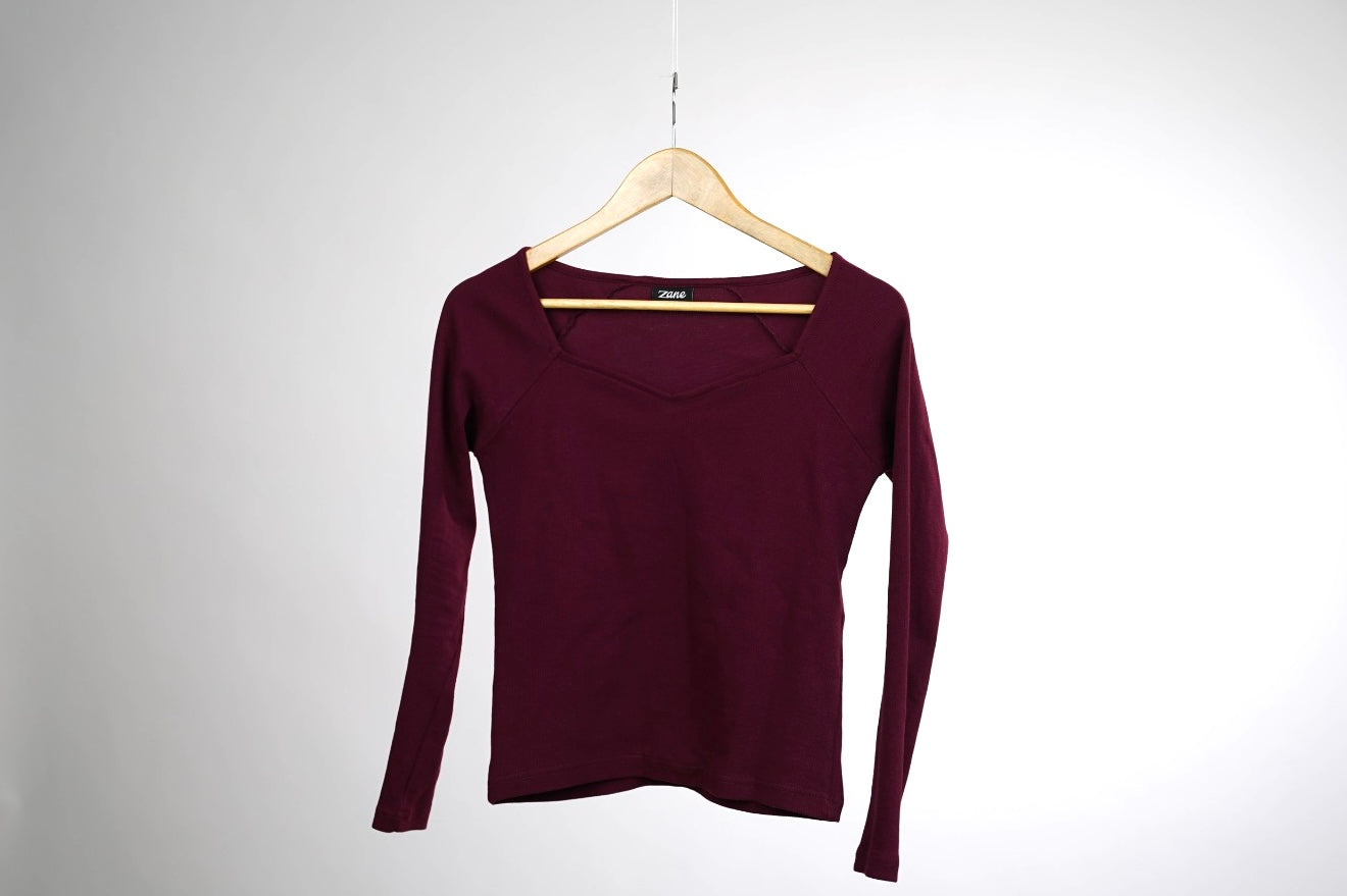 Ribbed Zane Burgundy Top