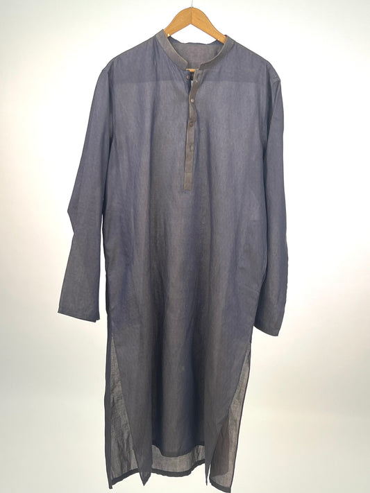 Grey J. Kurta